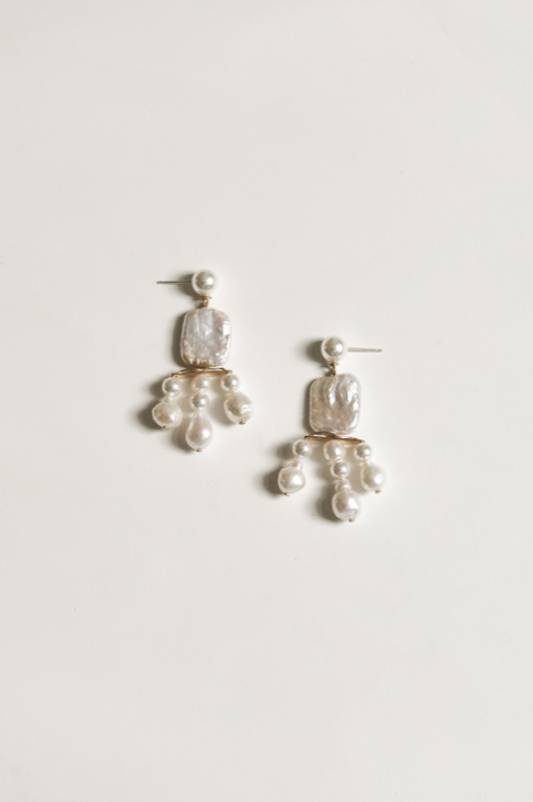 Mini Freshwater Pearl Chandelier | A.B.Ellie — Strike Bridal Bar